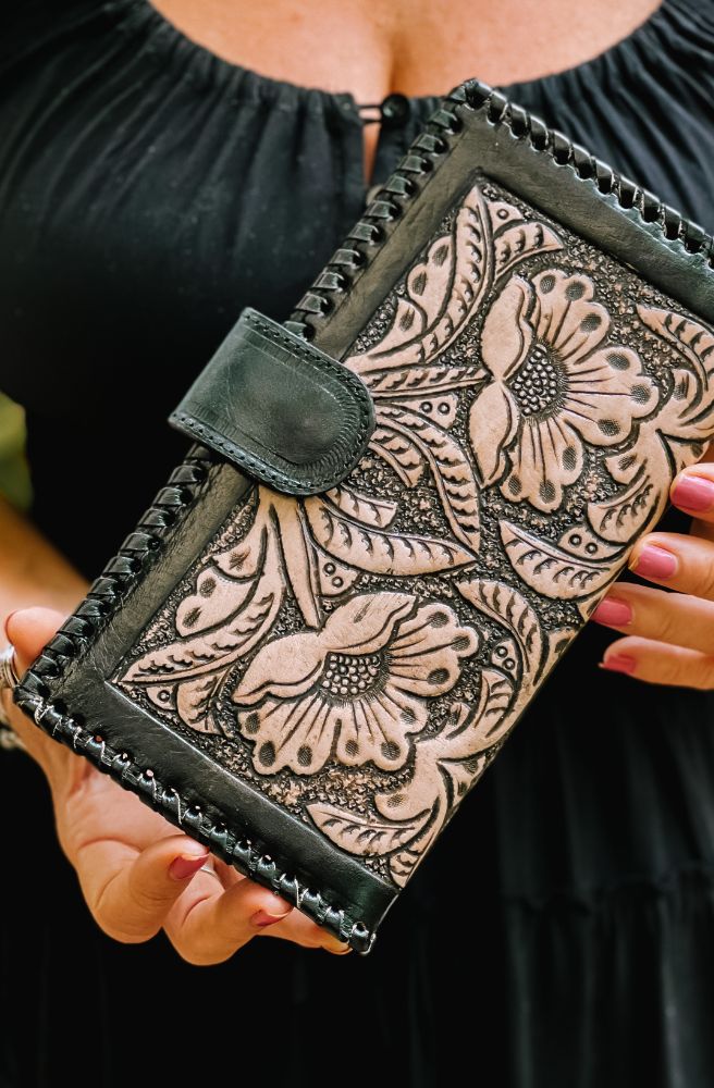 Midnight Bloom Handmade Boho Country Leather Wallet Tonketti