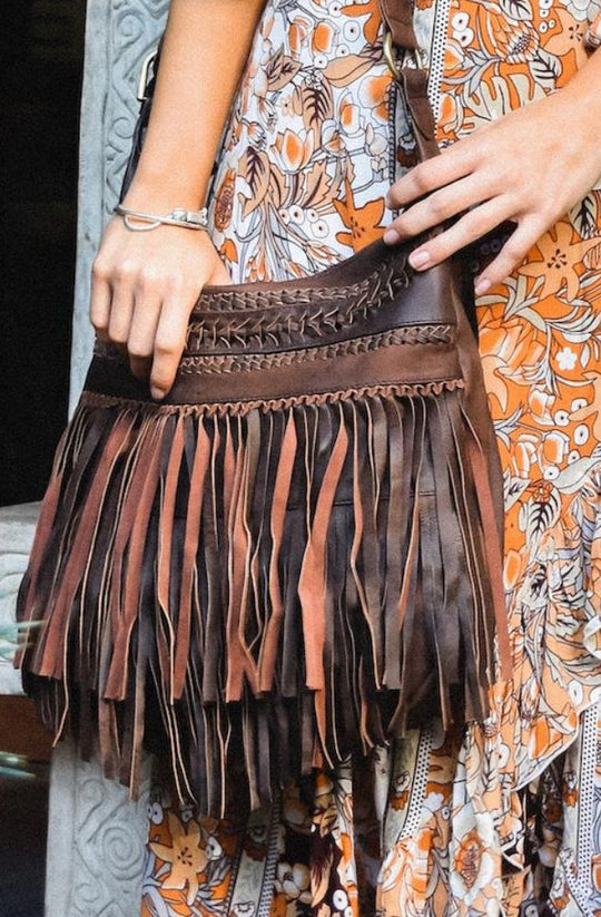 Nayeli Fringe Shoulder Bag Bohemian Boho Leather Fringe Bag – Tonketti