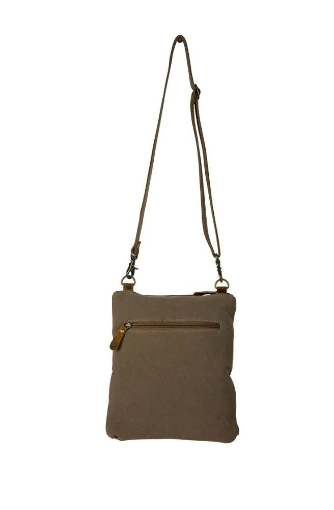 Sand Weaver Bag, Rear View