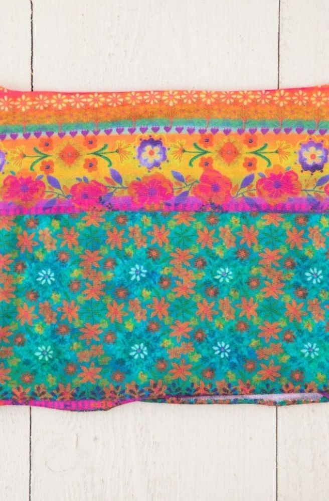 Half Boho Bandeau Half bright border flat lay